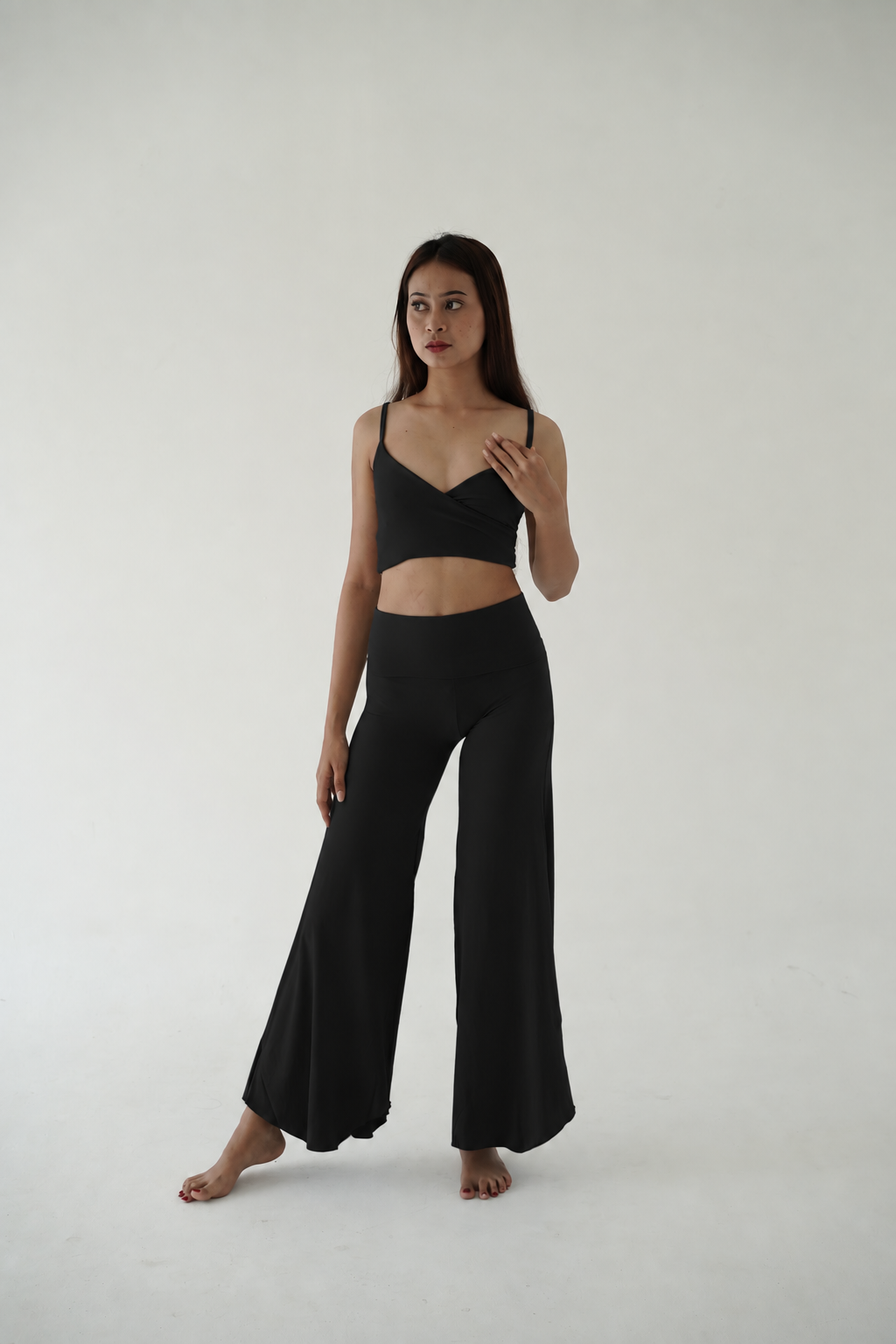 Atasan Crop Gumitir