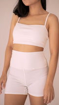 Elle Short