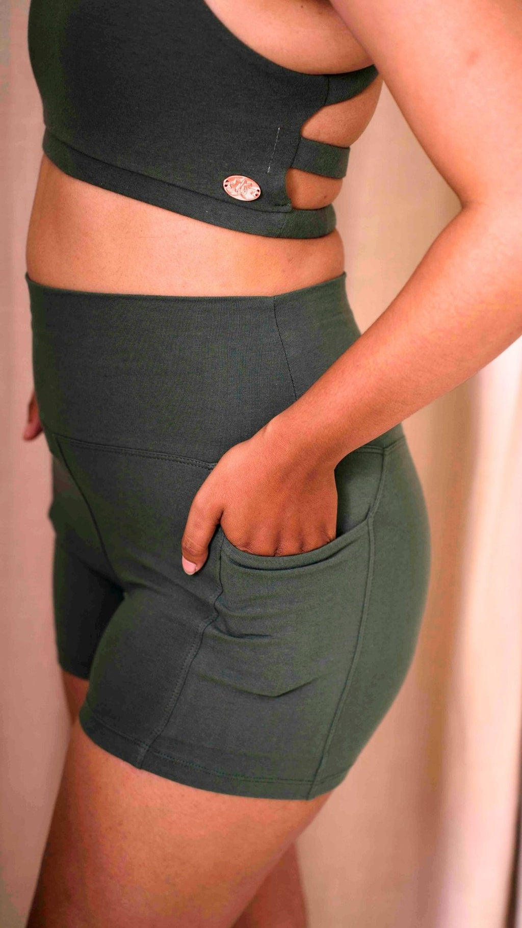 Diva Pocket Short