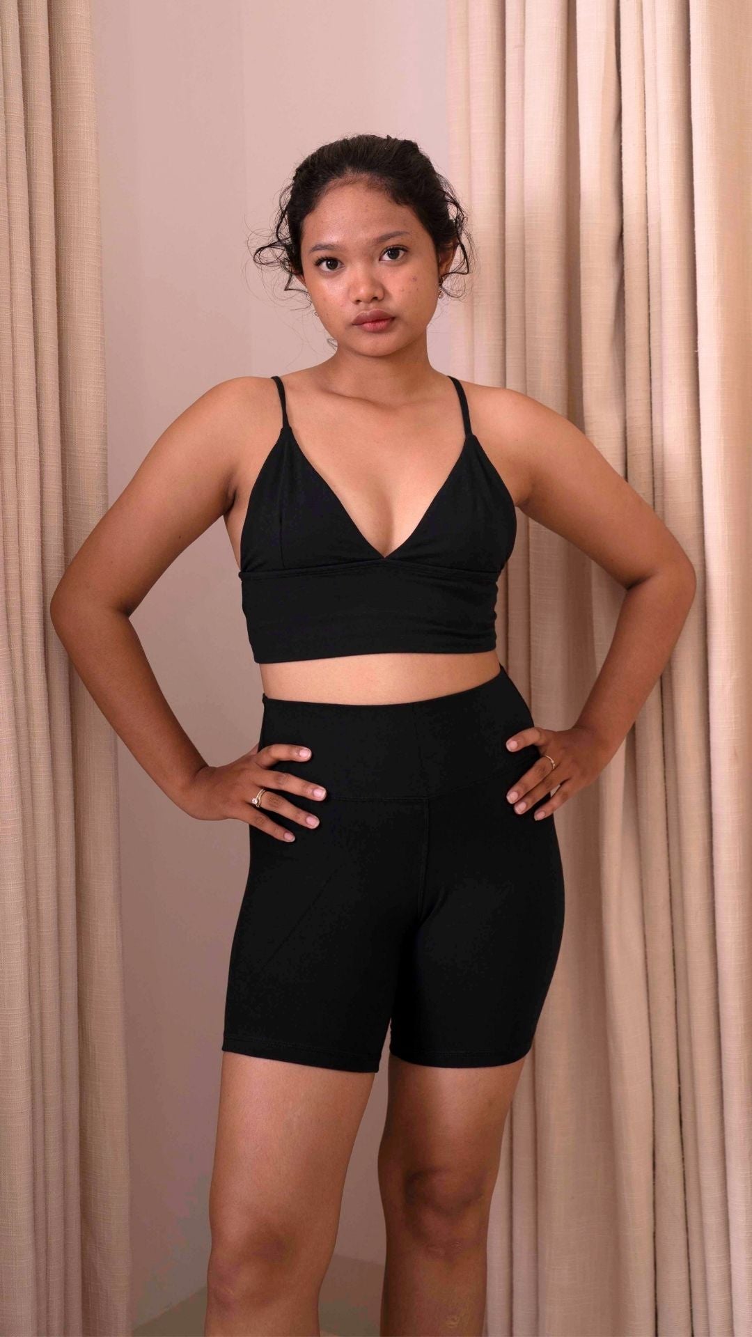 V Crop Top
