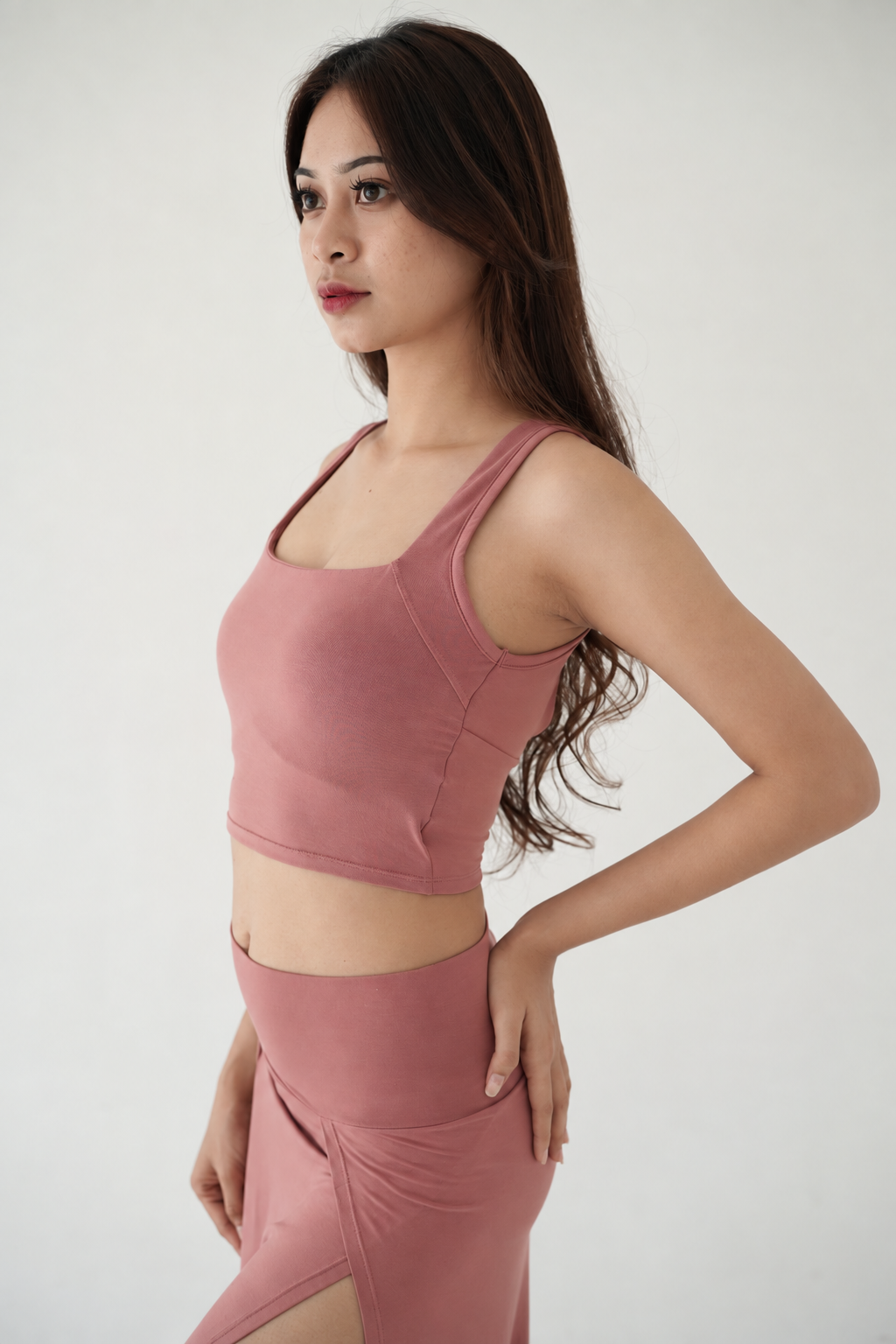 Atasan Crop Monica